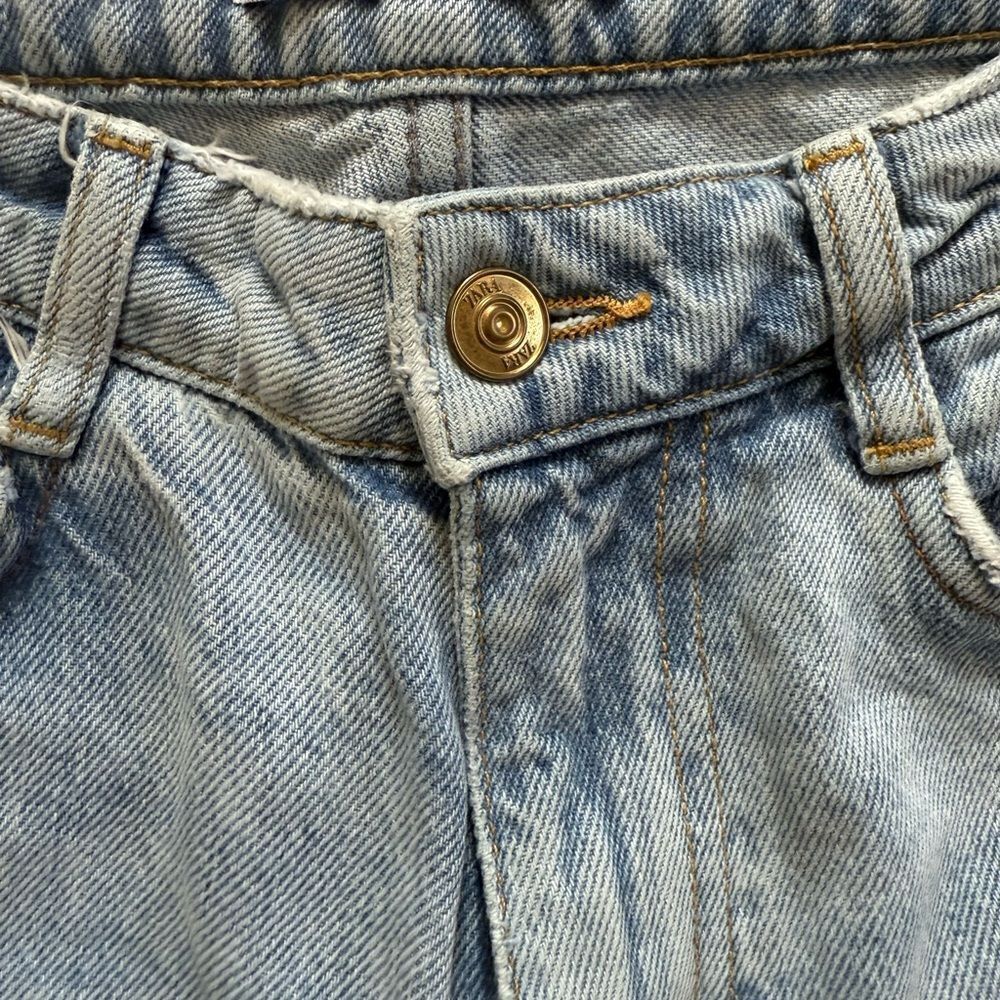 Zara Light Blue High Rise Women Jeans - Picture 3 of 4